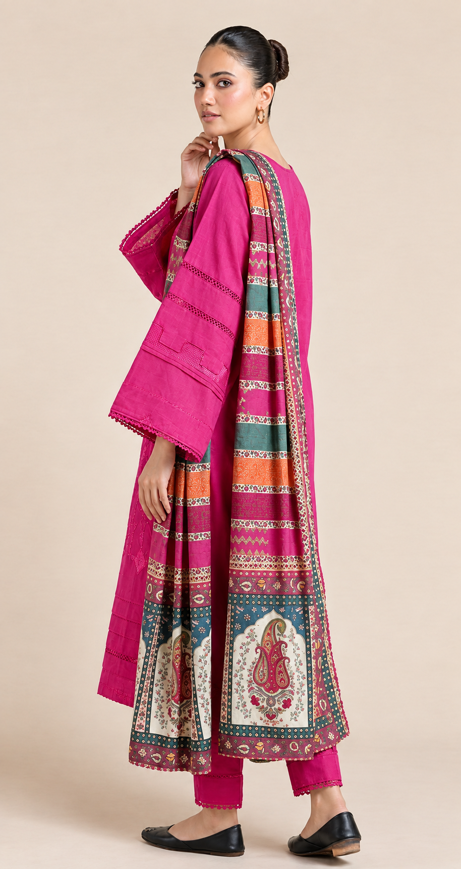 Embroidered Magenta Dhanak 3-Piece Unstitched Suit