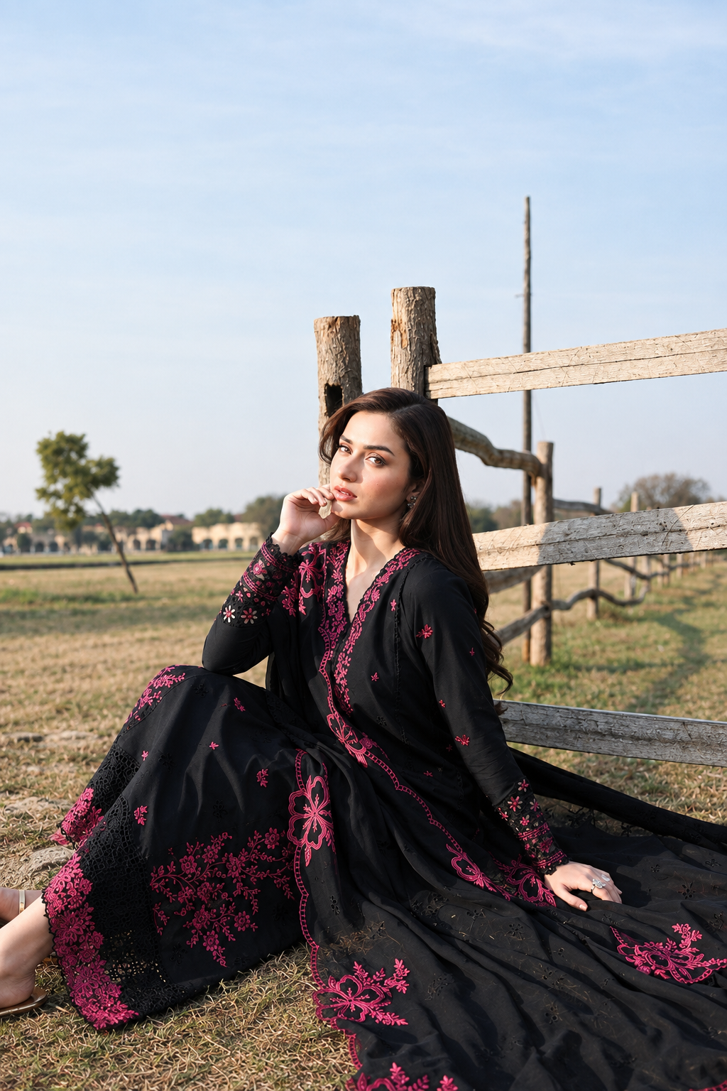Jet Black & Magenta Dhanak 3-Piece Unstitched Suit