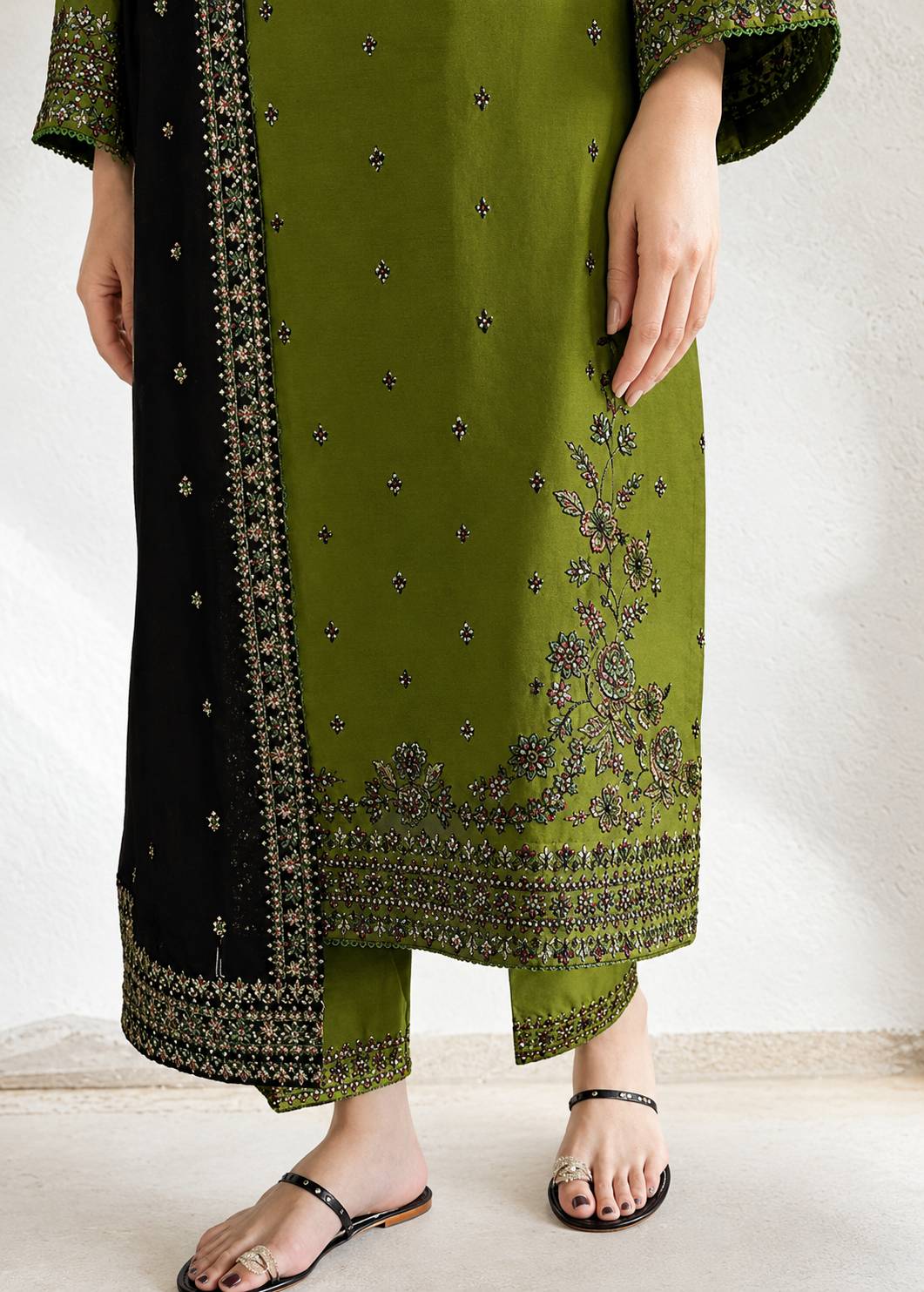 Olive Green Dhanak 3-Piece Unstitched Suit