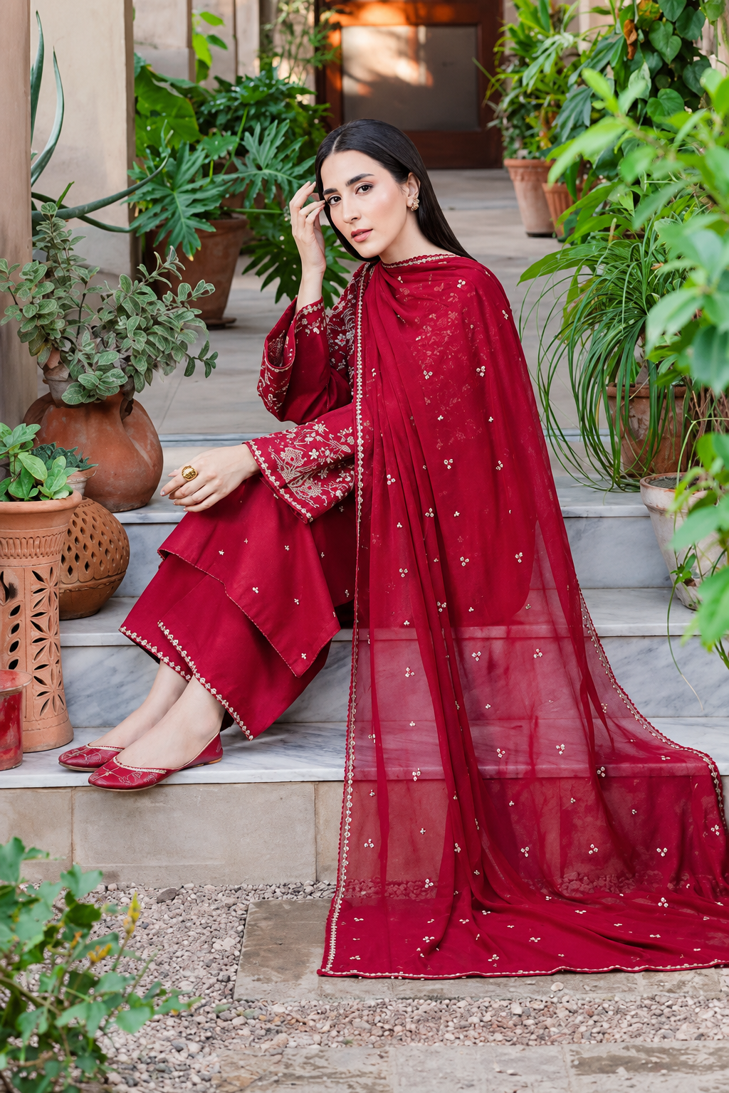Crimson Red Dhanak 3-Piece Unstitched Suit