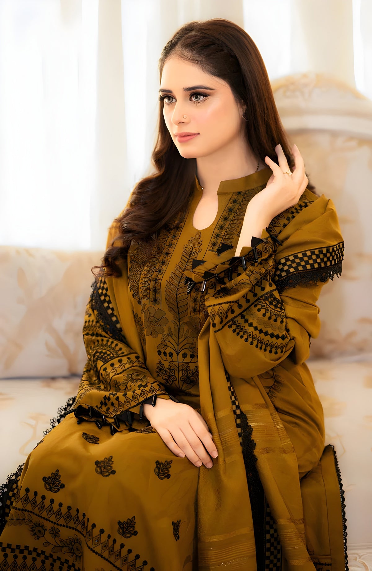 Embroidered Olive Gold / Mustard 3-Piece Dhanak Suit