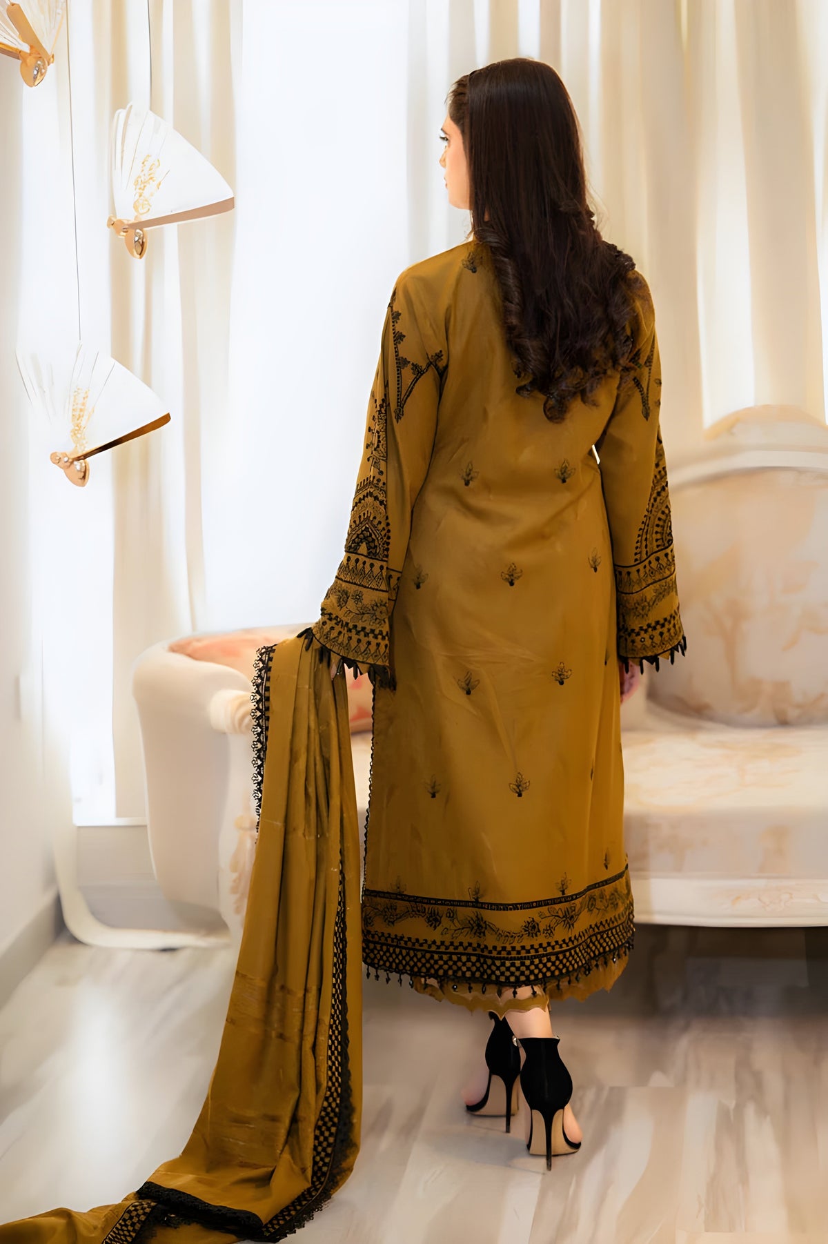 Embroidered Olive Gold / Mustard 3-Piece Dhanak Suit